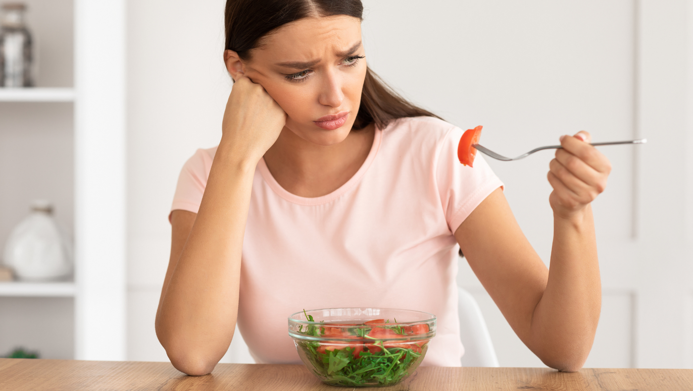 Stress Eating - How Your Hormones, Weight Gain and  Mood Are Connected